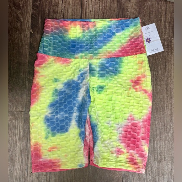 NEW! Zenana Outfitters Neon Tie Dye Textured Honey Butt Workout Shorts S - Picture 1 of 6